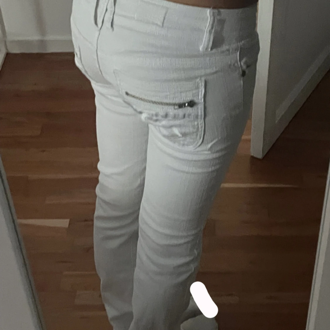 Vita jeansbyxor från Catch One, strl 36 - 1