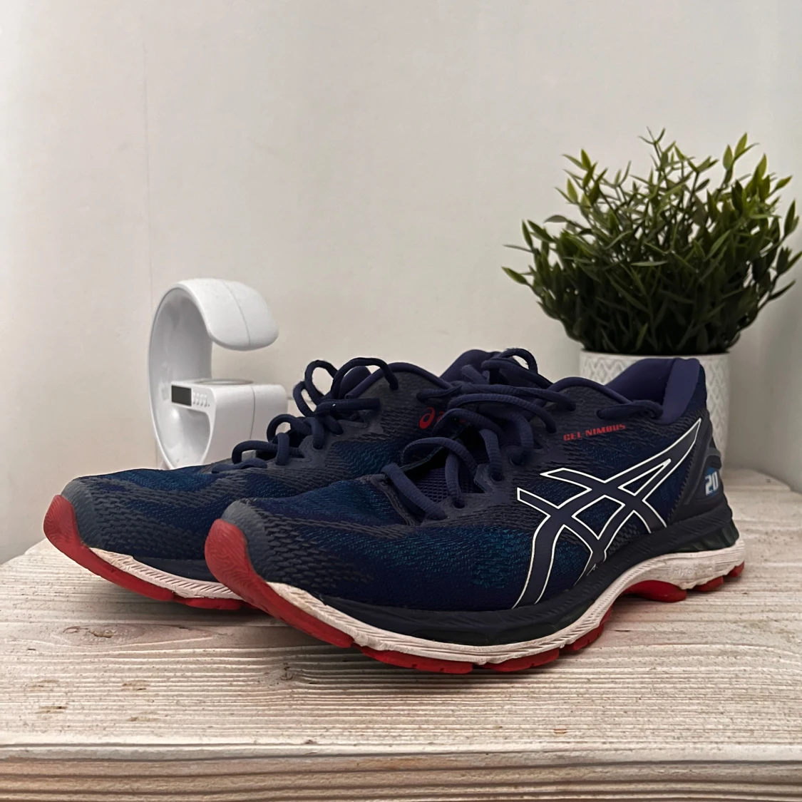 Blå Asics Gel-Nimbus 20 sneakers