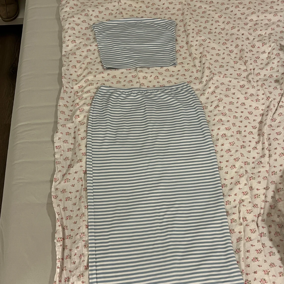 Blåvit randigt set från SHEIN - 3