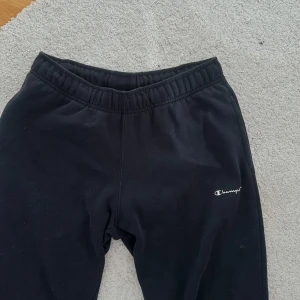 Champion Mjukis - Byxor från Champion i bra kvalitet!