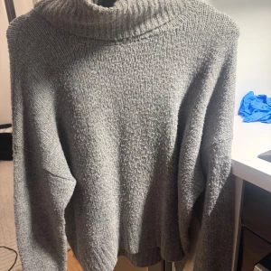 Tröja  - Jättefin stickad tröja från lager 157 🥰