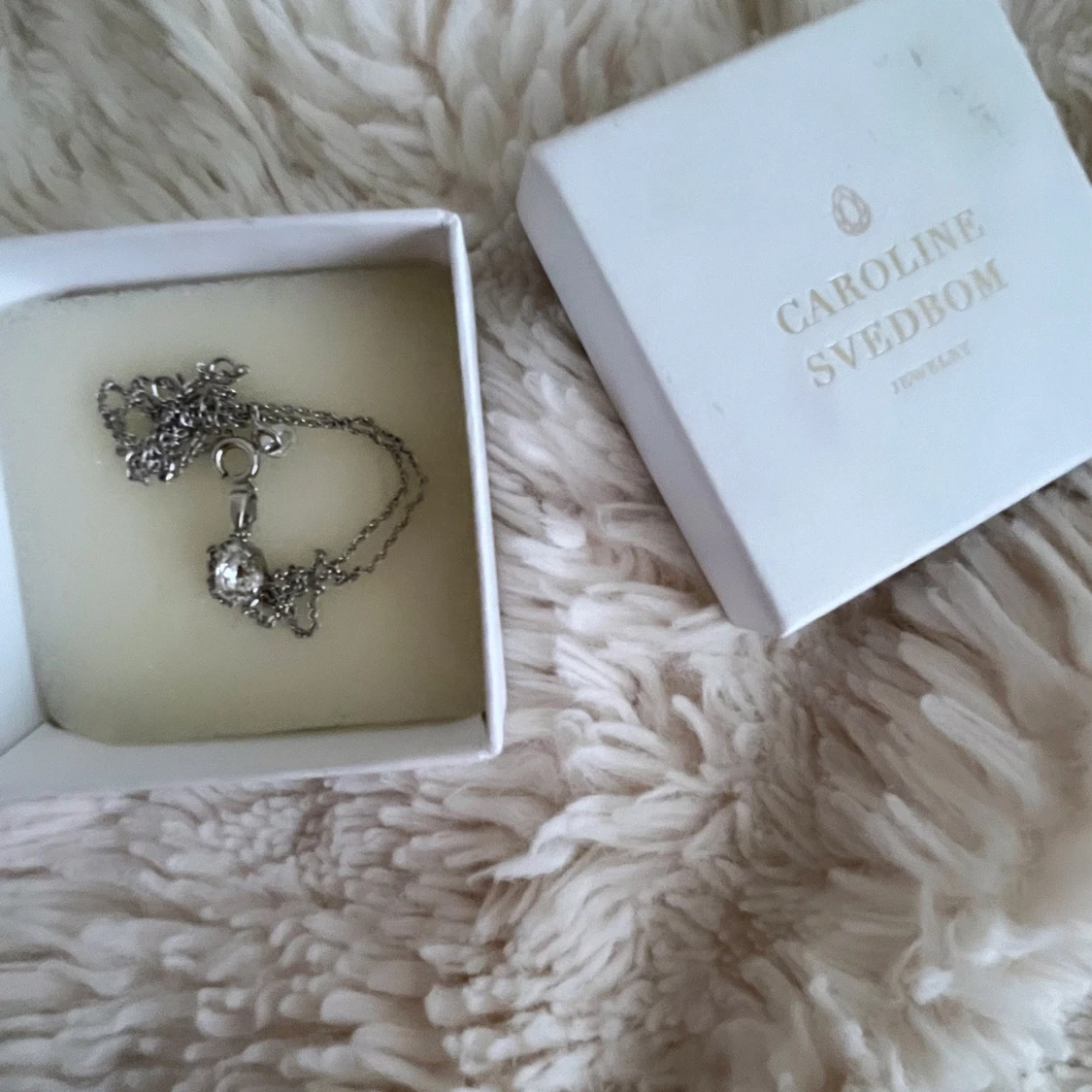 Silverhalsband Caroline Svedbom