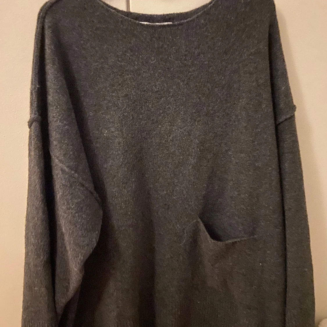 Mörkgrå stickad tröja från Zara - 1