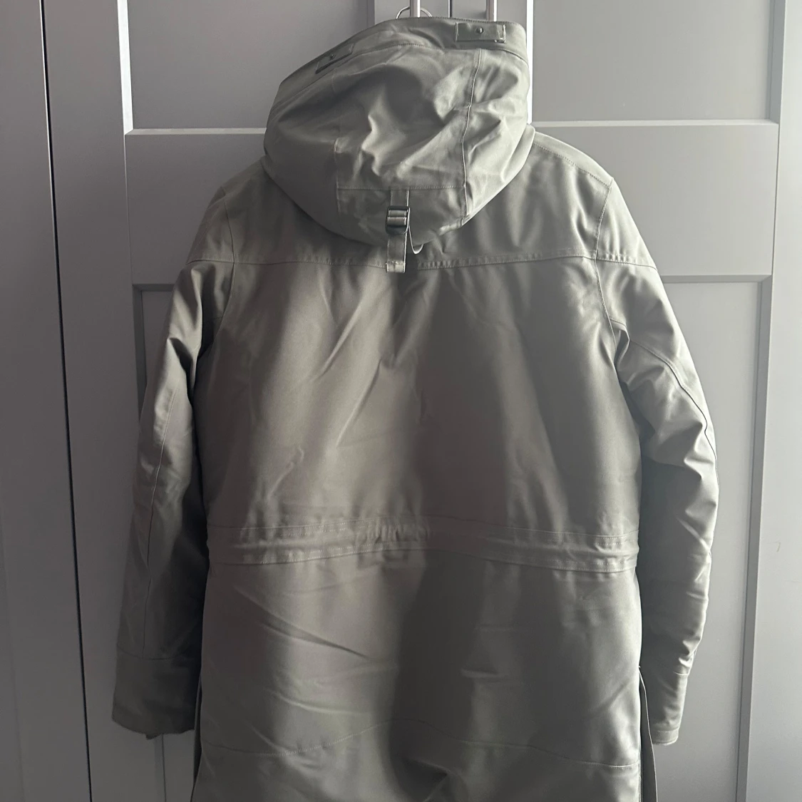Grå parkajacka från Winter trails storlek  M - 1