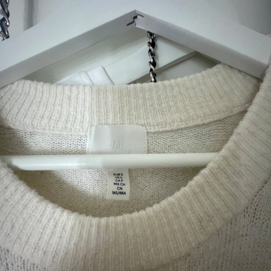 Vit stickad  tröja  - 2
