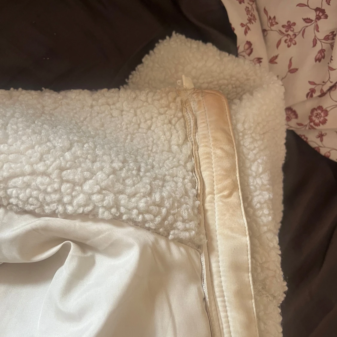 Beige teddyjacka med dragkedja - 2