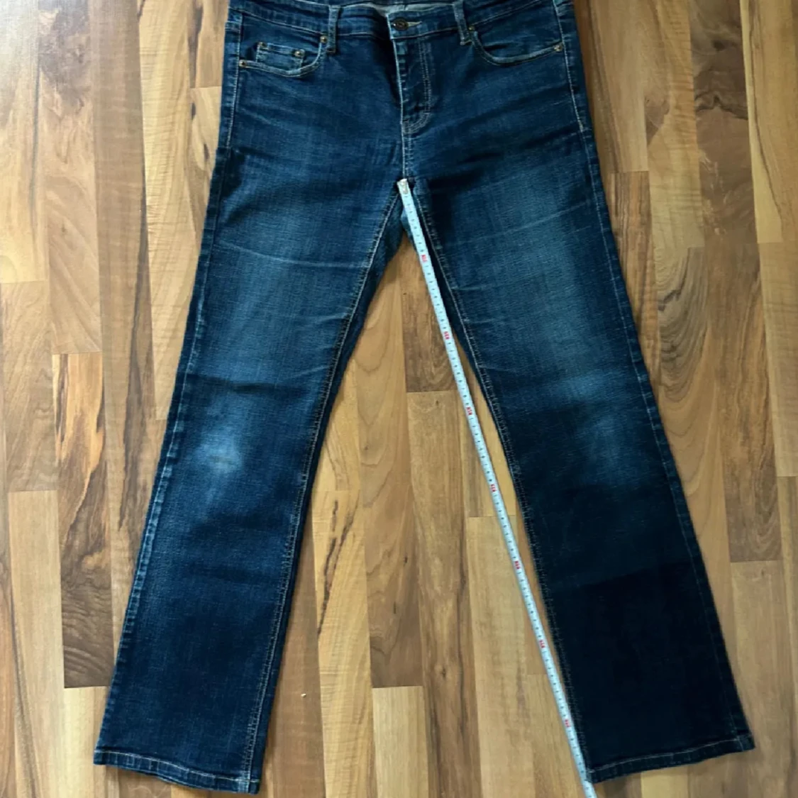 Mörkblå jeans - 2
