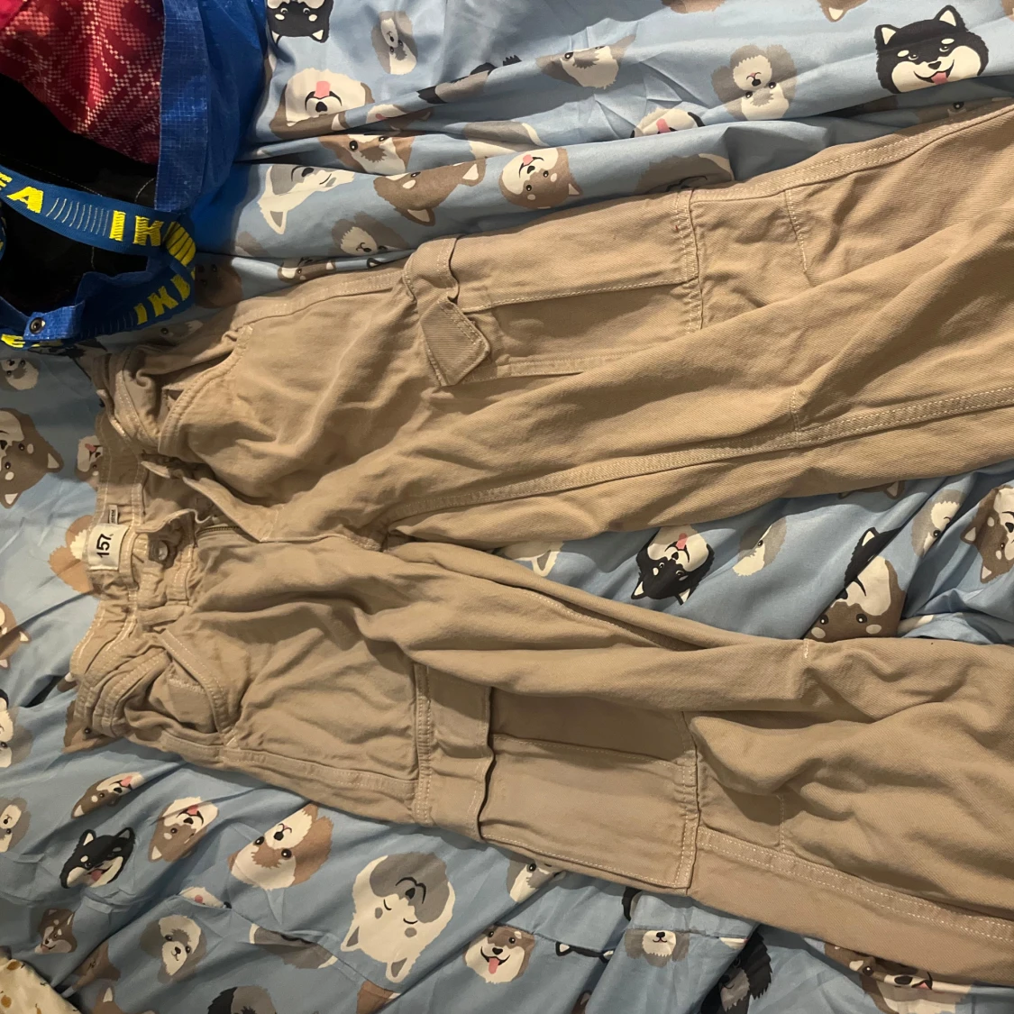 Beige cargopants från 157, storlek 160