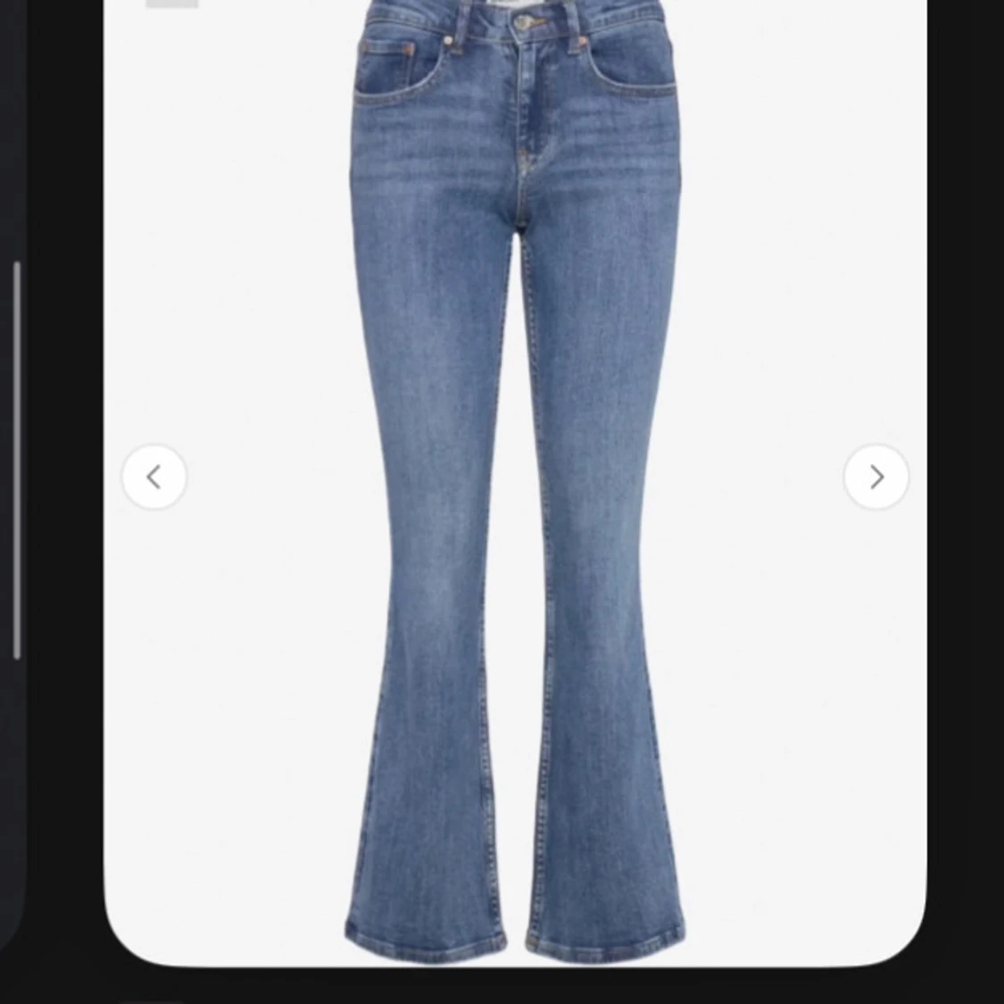 Blå bootcut jeans