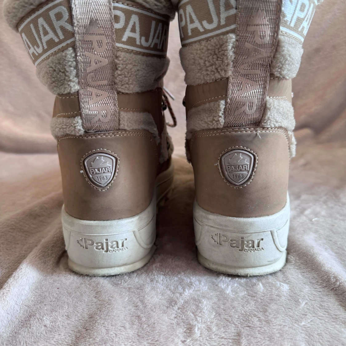 Beige vinterboots från Pajar - 3