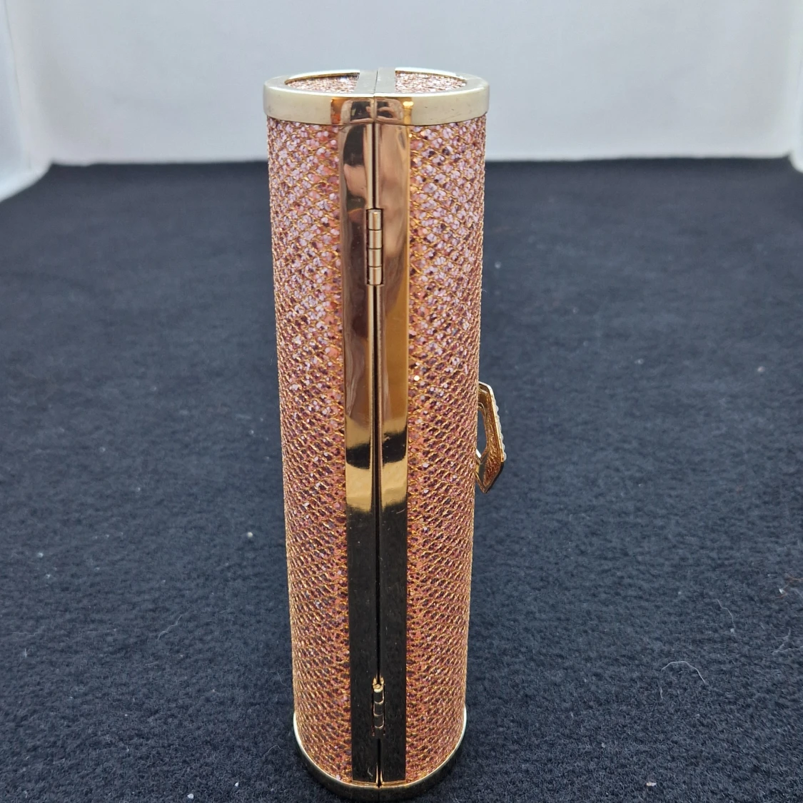 Glittrig guld kuvertväska - 2