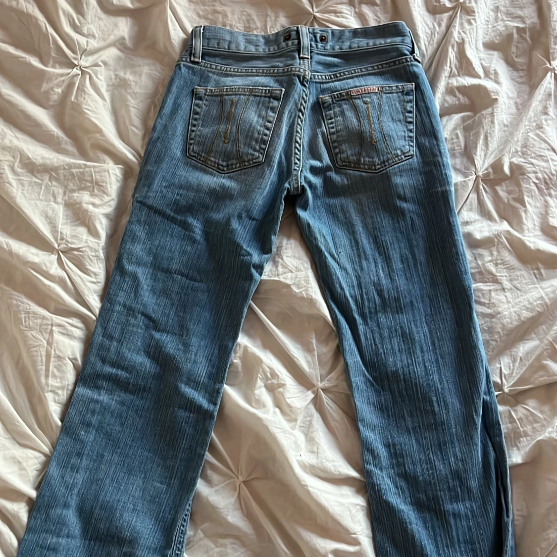 blåa low rise bootcut jeans från fornarina - 1