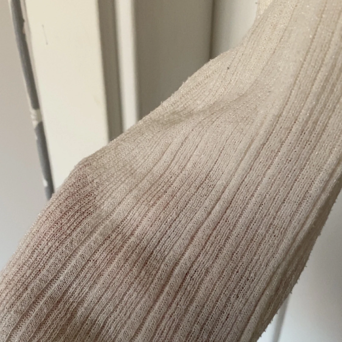 Vit ribbad tröja från Lindex - 1