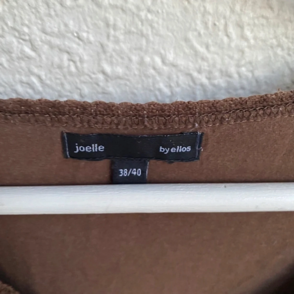 Brun långärmad topp  - 2