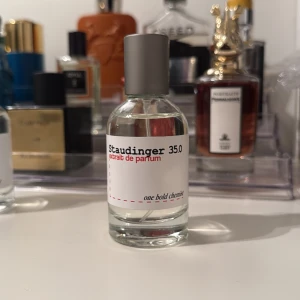 Staudinger 35.0 från oneboldchemist  - Säljer nu min helt oanvända staudinger 35.0 från oneboldchemist! Inte ens testsprayad och flaskan är 50ml! Säljer den nu för 279 kr men kan självklart jobba på priset!
