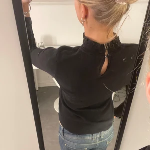Blus - Fin svart blus inte mycket använd