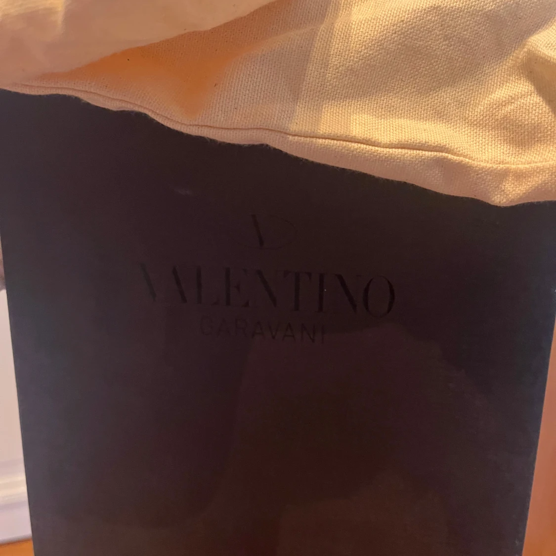 Röda Valentino Flycrews - 4