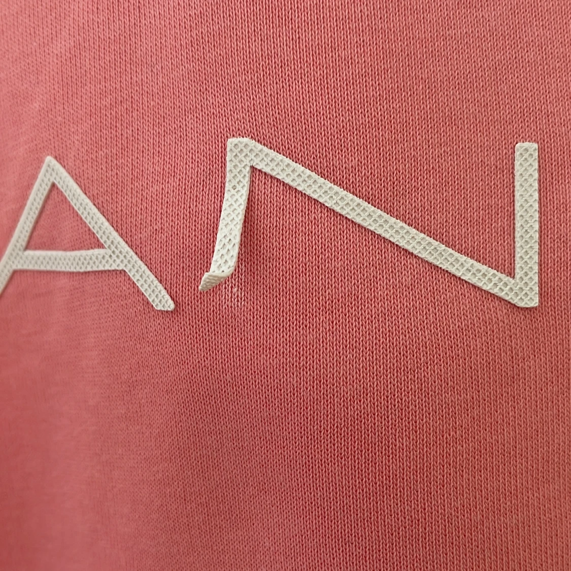 Rosa hoodie från Gant - 3