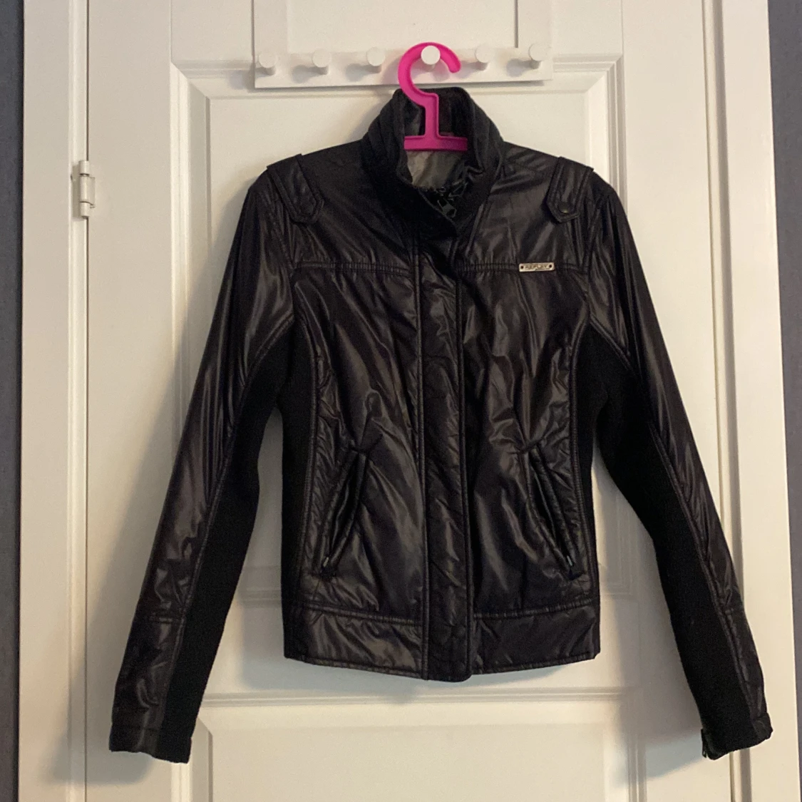 Svart jacka från Replay