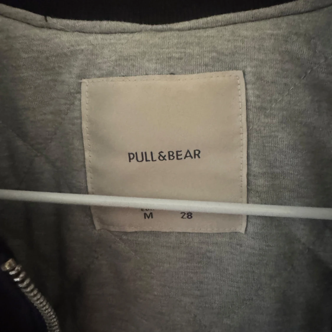 Svart bomberjacka från Pull&Bear - 2