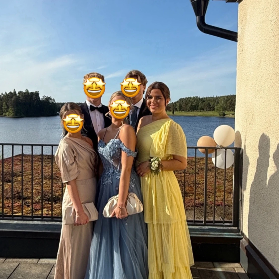 Gul bal klänning med volanger - 1