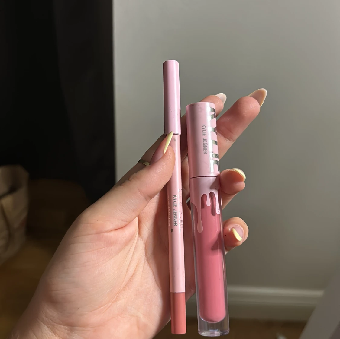 Kylie Jenner läppkit Snow Way Bae - 2