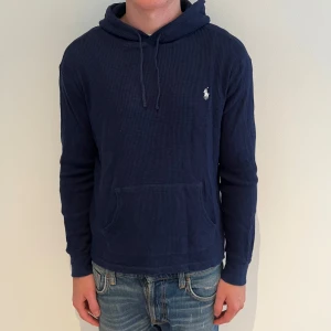 Ralph lauren hoodie - Köp sker via vår hemsida - ricodelluxury.com