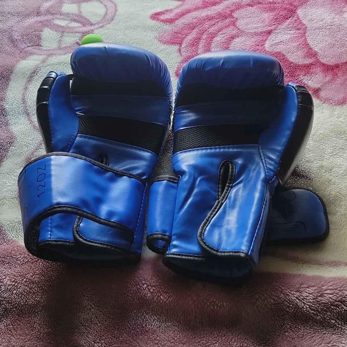 Blå boxningshandskar från HUANMIENG - 2