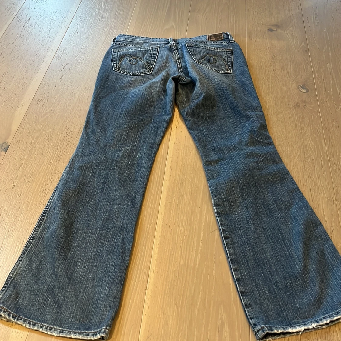 Blå Lågmidjade Jeans  - 1