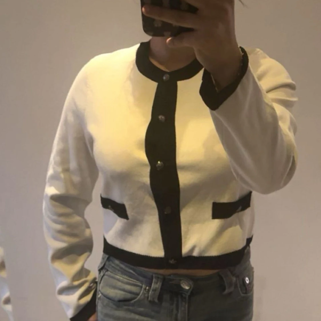 Vit och svart kofta från H&M