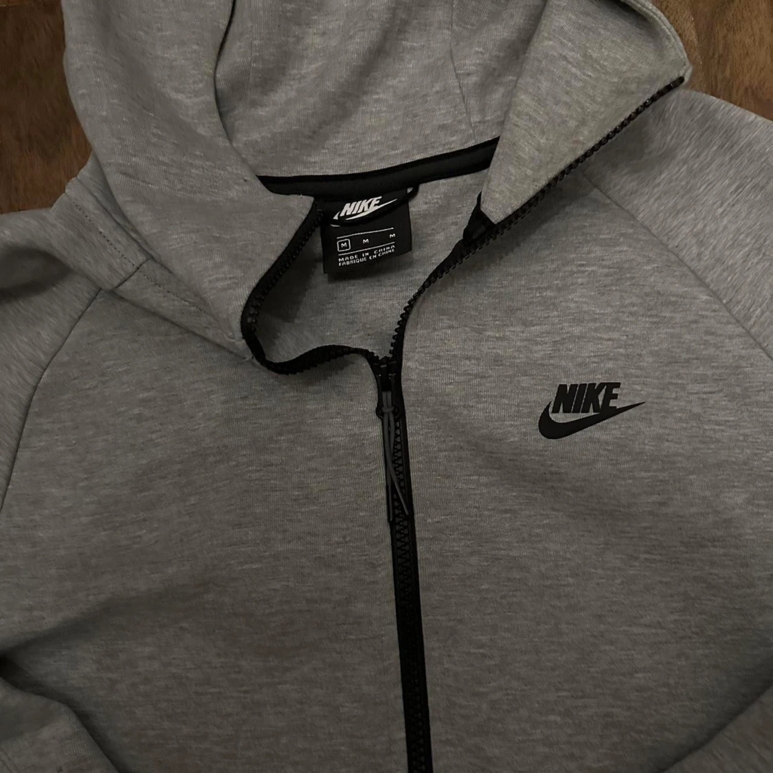 Grå Nike hoodie med dragkedja - 4
