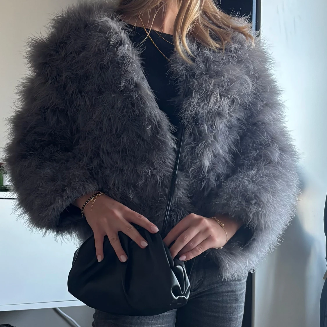 Grå fluffig pälsjacka - 1