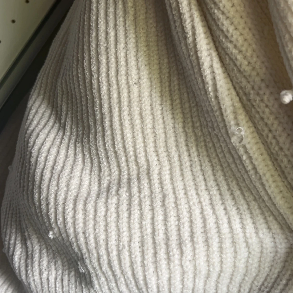 Vit stickad kofta från H&M - 4