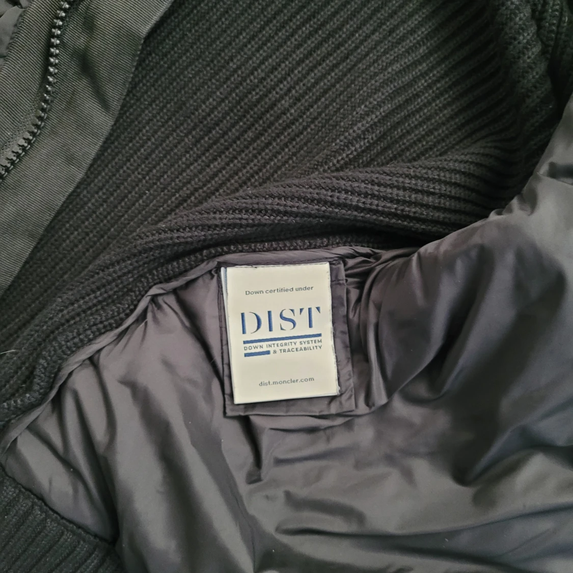 Svart jacka från Moncler - 3