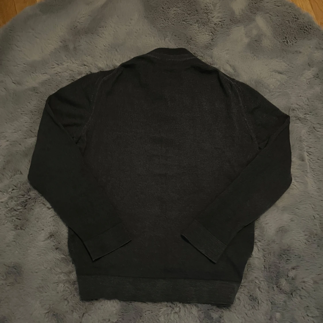 Grå merinoullströja från Massimo Dutti - 2