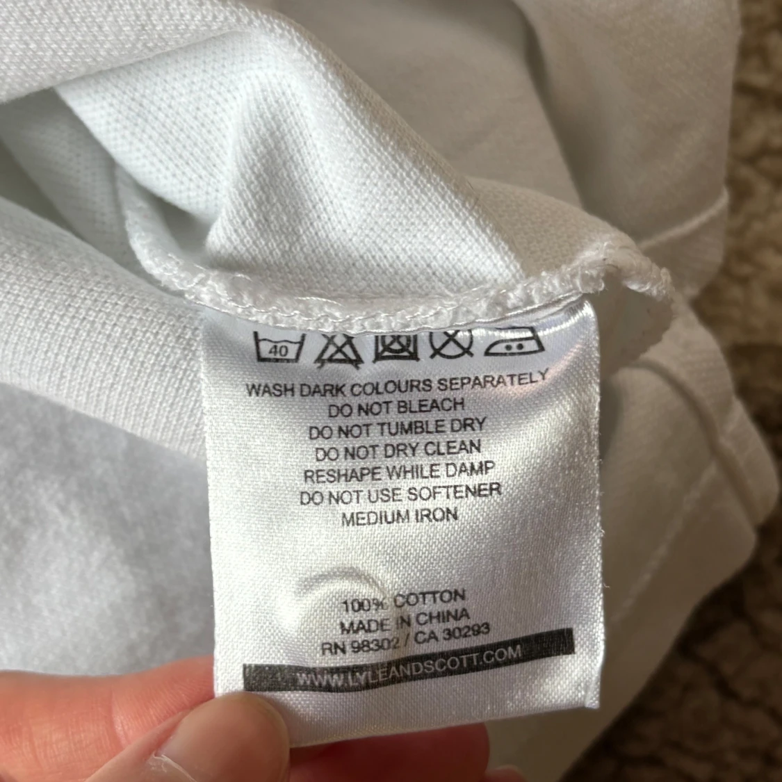 Vit pikétröja från Lyle & Scott - 3