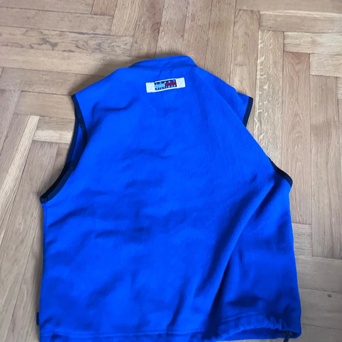 Blå fleeceväst från Tommy Hilfiger - 4