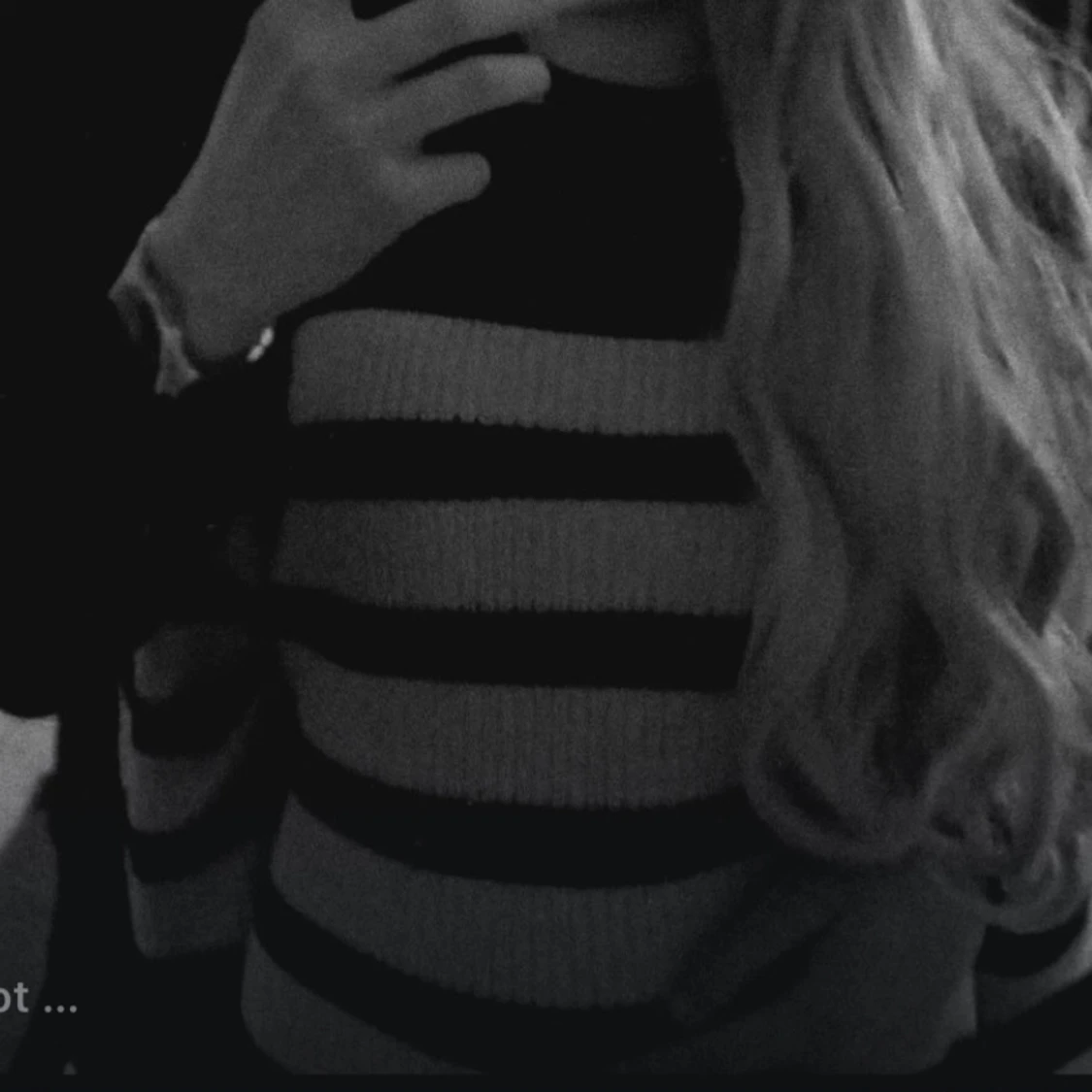 svart vit stickad tröja đ€đ€