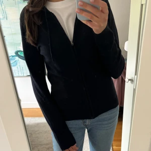 Stickad hoodie  - Super fin stickad hoodie💕
