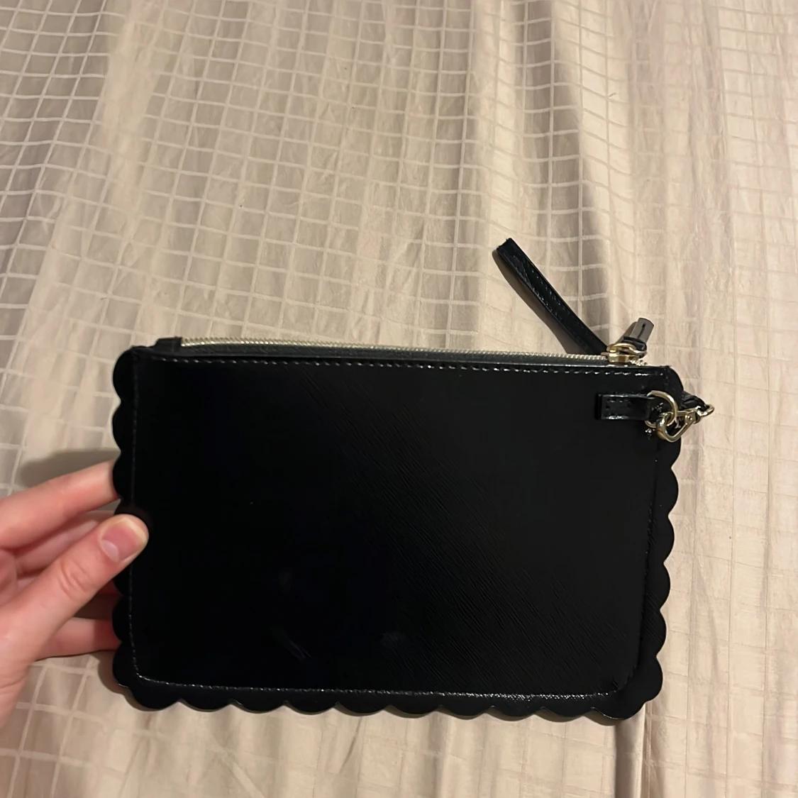 Svart kuvertväska från Victoria's Secret - 1