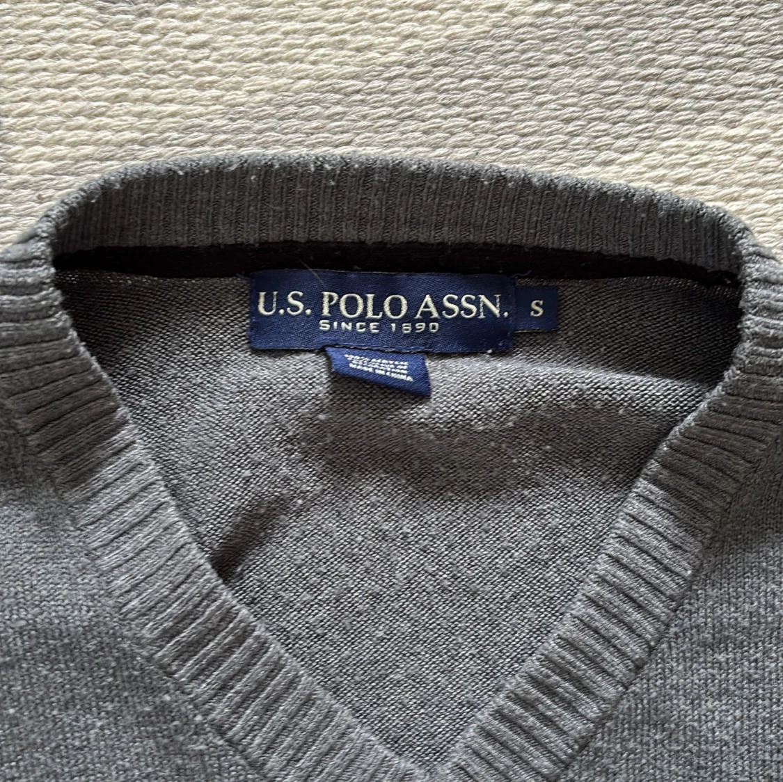  v-ringad U.S. Polo Assn tröja  - 1