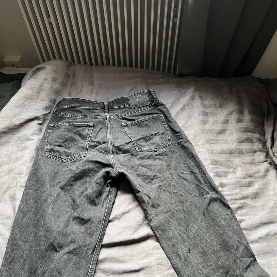 Svarta baggy jeans från Jack & Jones - 1