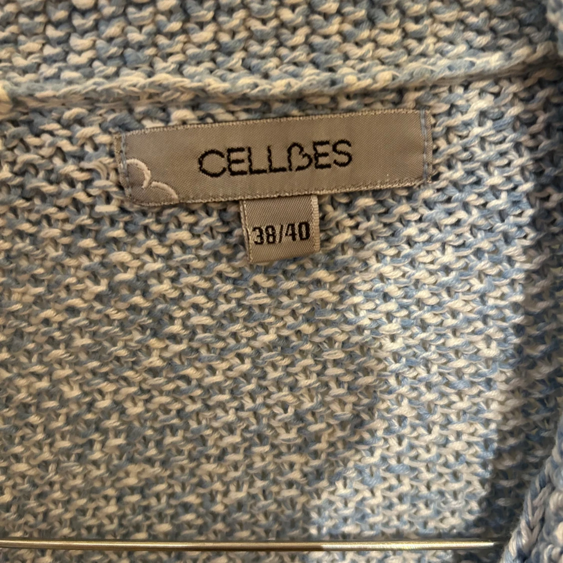 Ljusblå stickad kavaj från Cellbes - 2