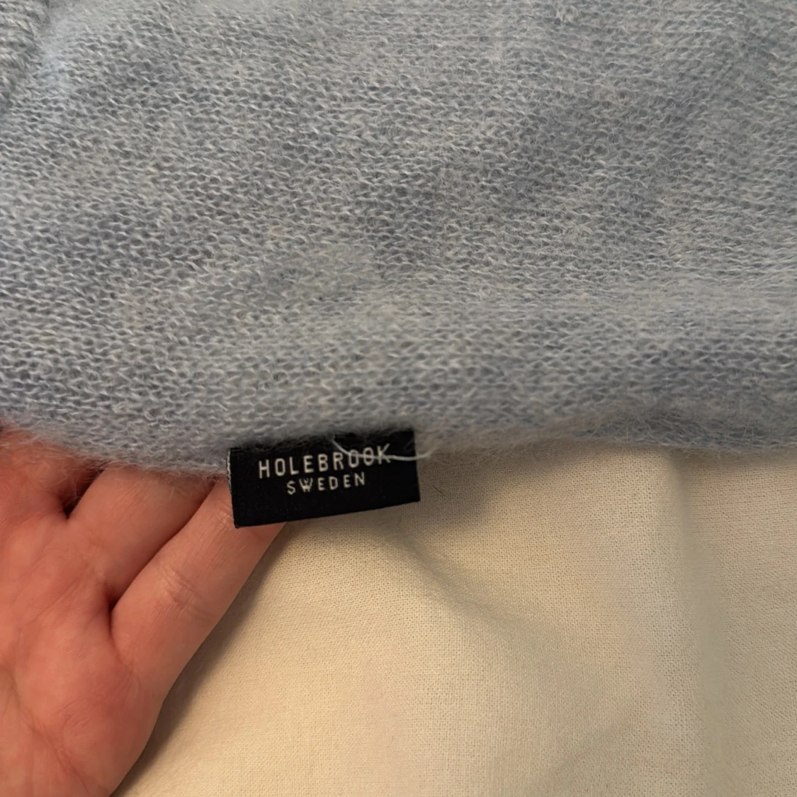 Ljusblå stickad tröja från Holebrook - 1