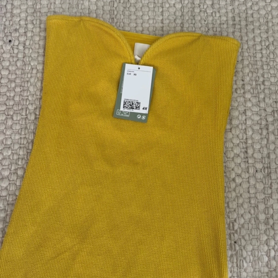 Gul Miniklänning - 1