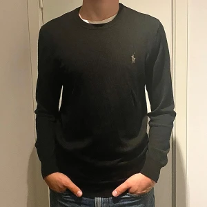 Ralph lauren tröja - Svart Ralph lauren tröja i bra skick
