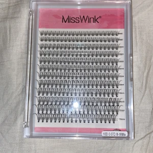 Fransar - Fransar från MissWink. Säljer då jag inte använder lösögonfransar men fick de av min storasyster💕