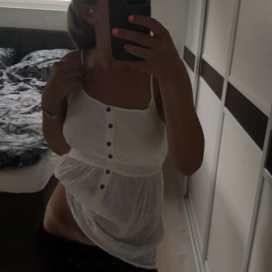 Vit gullig topp  - 2