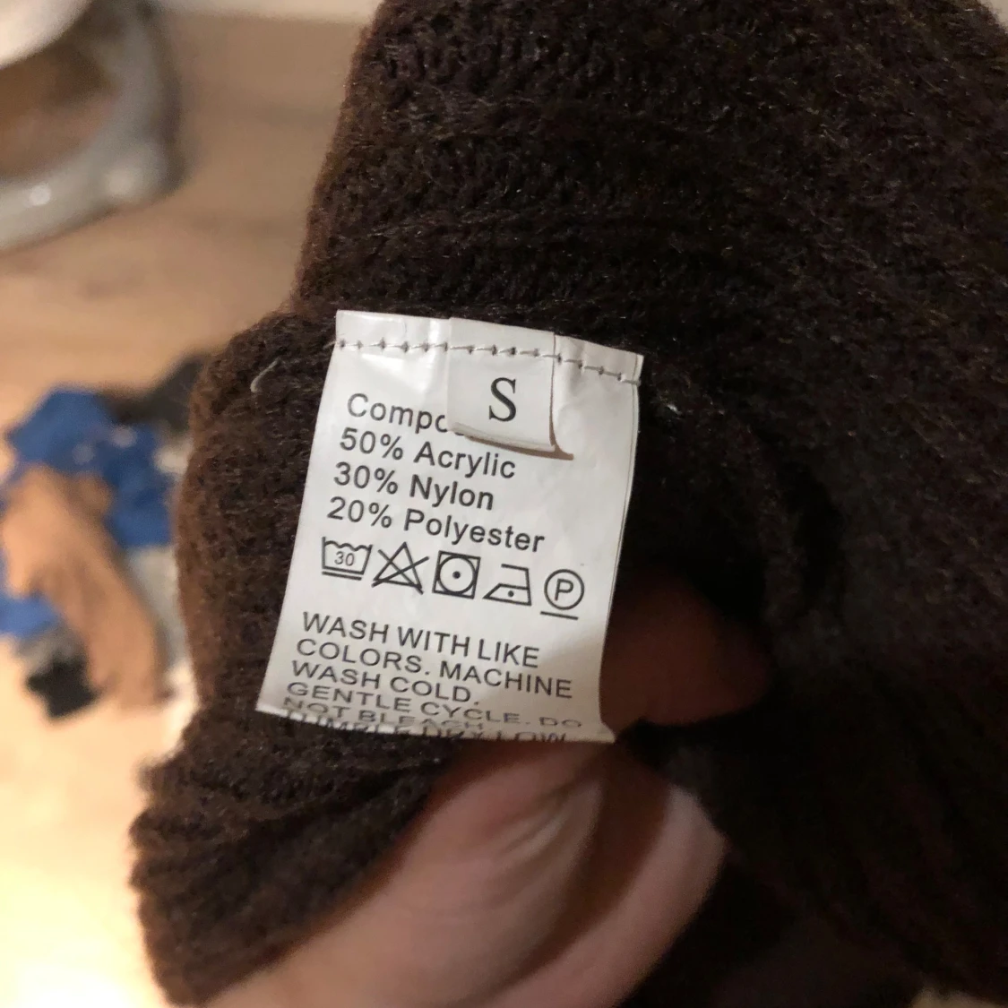 Brun stickad klänning  - 2