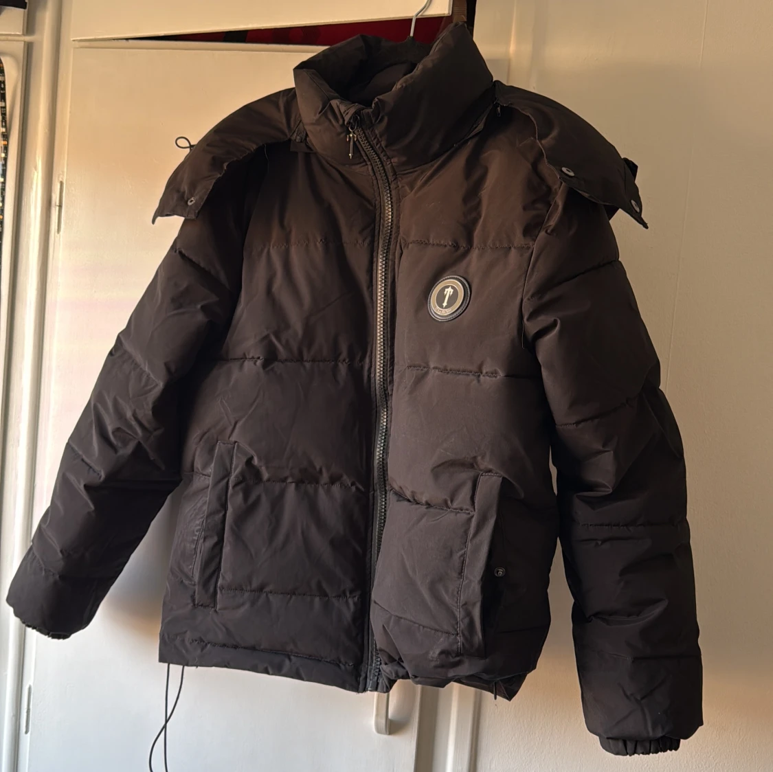 Svart pufferjacka från Trapstar